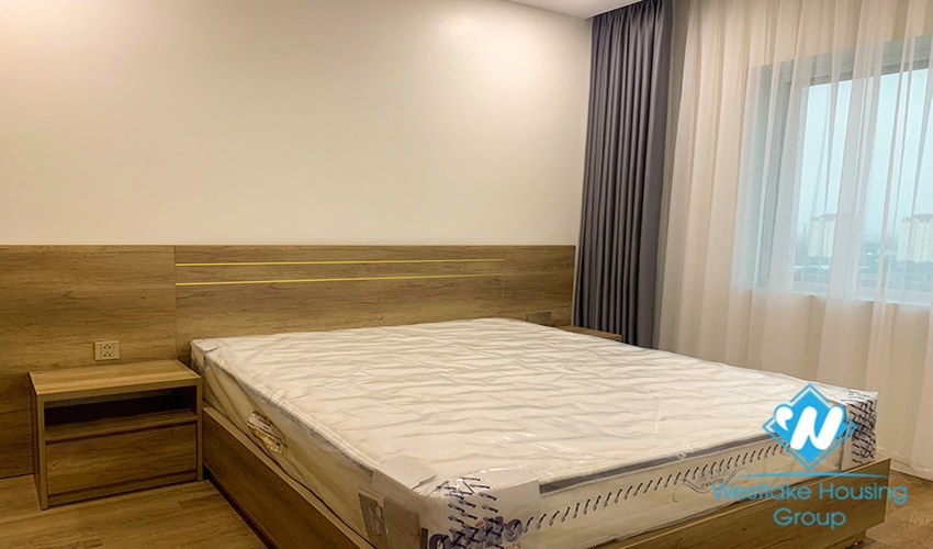 Newly renovated apartment with nice furniture for rent in E urban area ciputra